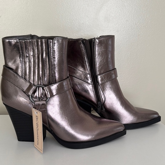 BCBGeneration Cassidy Booties - Picture 1 of 6